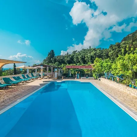 شقة Andromaches Large *