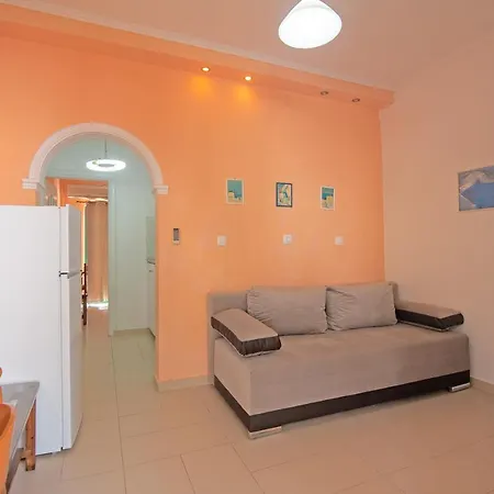 Andromaches Large Appartement *